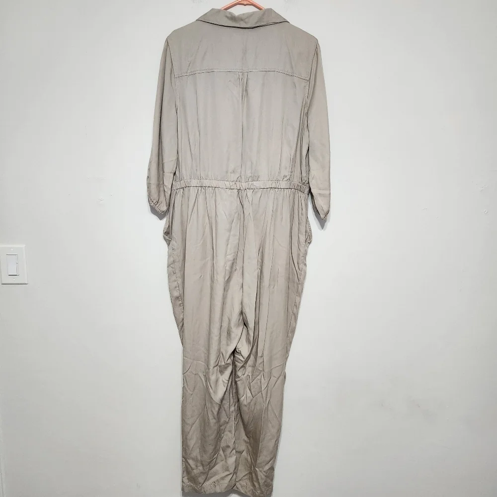 Abercrombie & Fitch Puff Sleeves Utility Jumpsuit Khaki Tan Minimalist XL